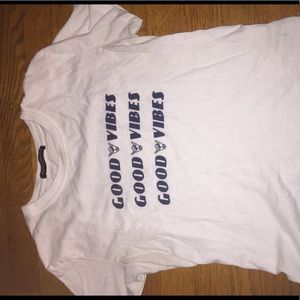 Good vibes white T-shirt